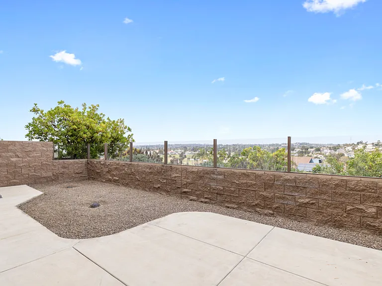 Costa Pointe Luxury 3-4 Bedroom Townhomes — Photo 8