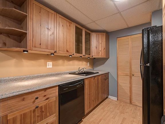 2nd image of 1560 Douglas Ave APT E58