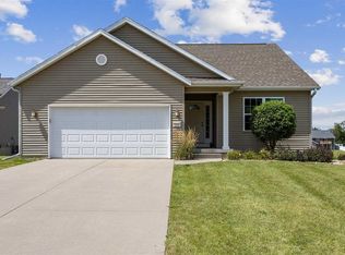 6506 Colorado Dr SW, Cedar Rapids, IA 52404