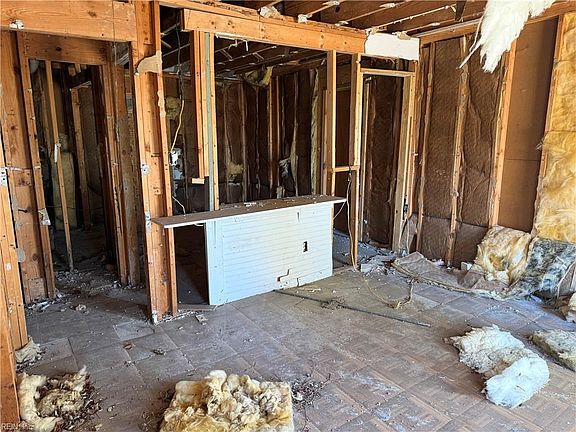 5th image of 15427 Rolfe Hwy