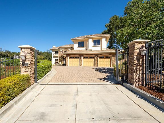 3rd image of 22398 Eden Valley Ct