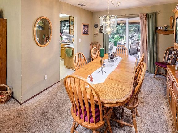 5th image of 2745 Sterling Way