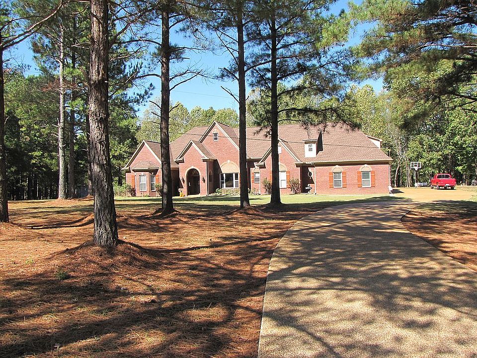 1st image of 150 Leonard Ln