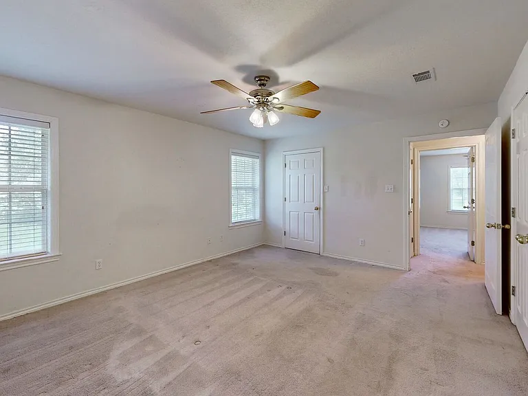 6054 Clay Pit Rd — Photo 10