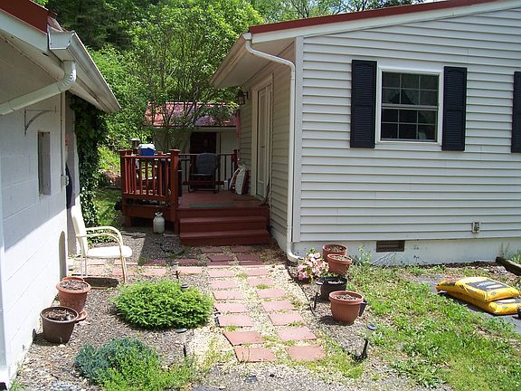 4th image of 3106 Kanawha Trail