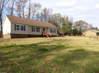 7561 Babe Ruth Trl, Snow Camp, NC 27349