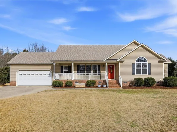 64 Bluestone Dr, Smithfield, NC 27577
