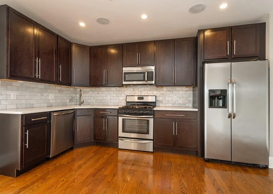339 D St #16A