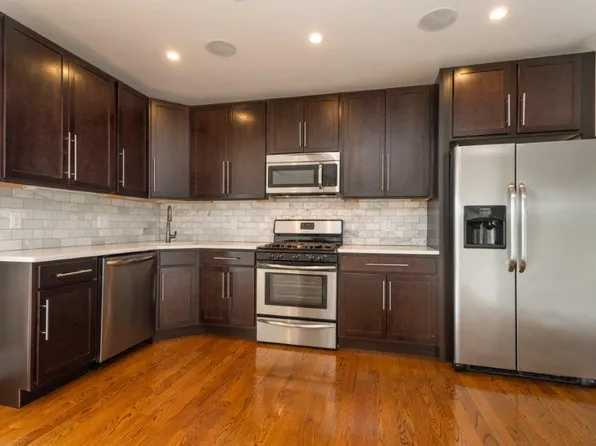 339 D St, Boston, MA