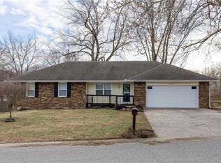 4514 Alpha Ln, Saint Joseph, MO 64506