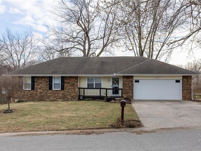 4514 Alpha Ln, Saint Joseph, MO, 64506