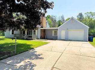 10073 McAfee Rd, Montrose, MI 48457