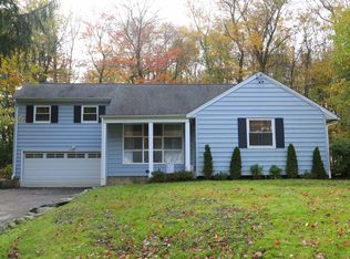 1513 Cross Rd, Mohegan Lake, NY 10547