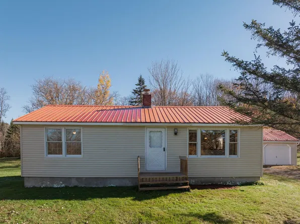 87 Woodway Drive, Morristown, VT 05661