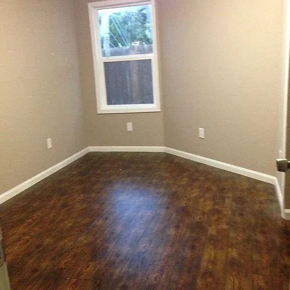 1345 Cabrillo Ave — Photo 4