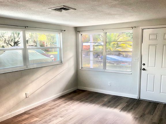 Fantastic living room with lots of natural light!