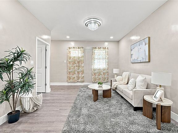 2nd image of 130 Ridge Park Ave