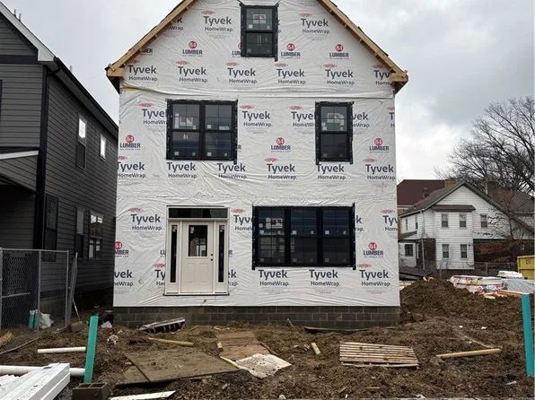 211 Green St, Pittsburgh, PA 15221