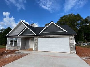 389 Hickory Nut Dr, Inman, SC 29349