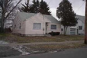 1st image of 40 Evergreen St