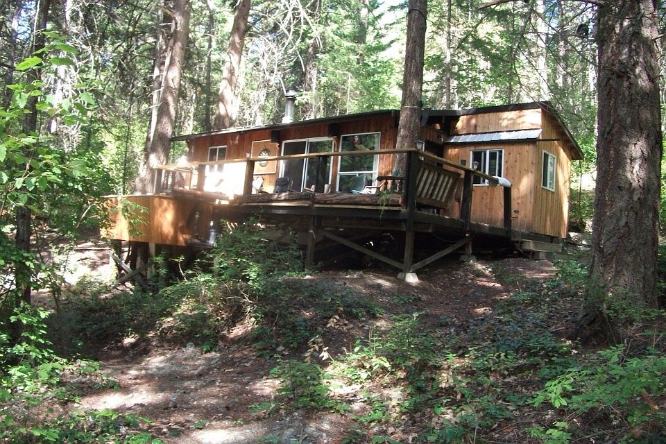 1st image of 399 Cresta Rd