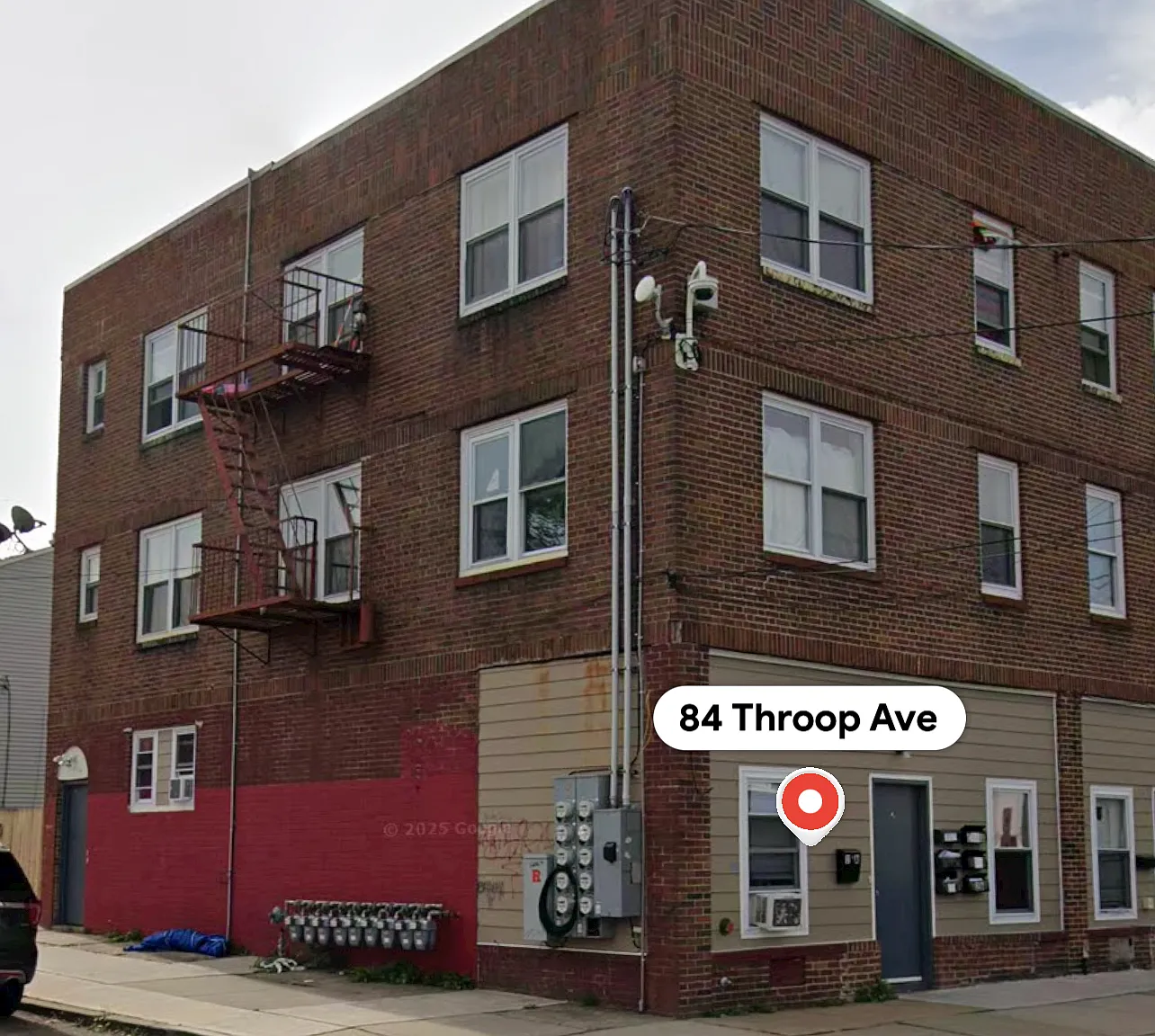 2 bed, $1,950 — Photo 1