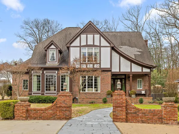 1600 Hillcrest Rd, Chattanooga, TN 37405