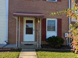 205 Queen Annes Ct, Hagerstown, MD 21740