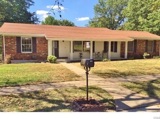 13087 Vanderwood Dr, Florissant, MO 63033
