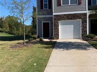 9142 Bradstreet Commons Way, Charlotte, NC 28215