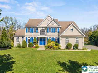 3411 Stone Gate Dr, Center Valley, PA 18034