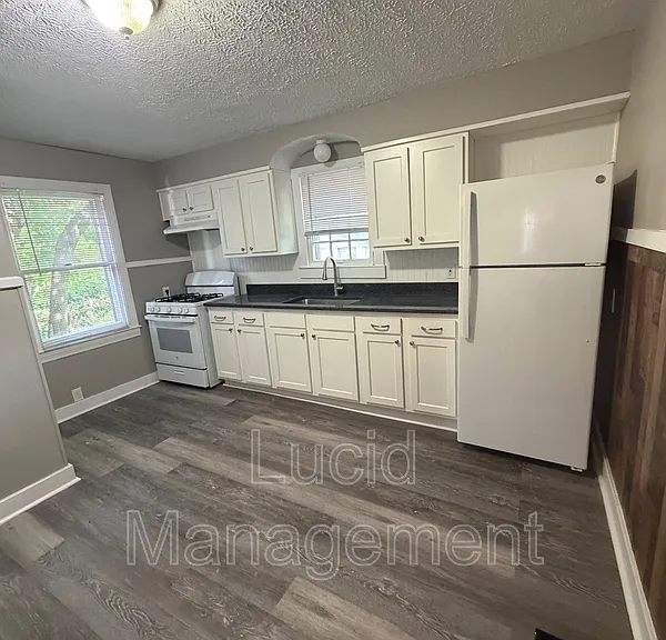1506 Sale Ave — Photo 5
