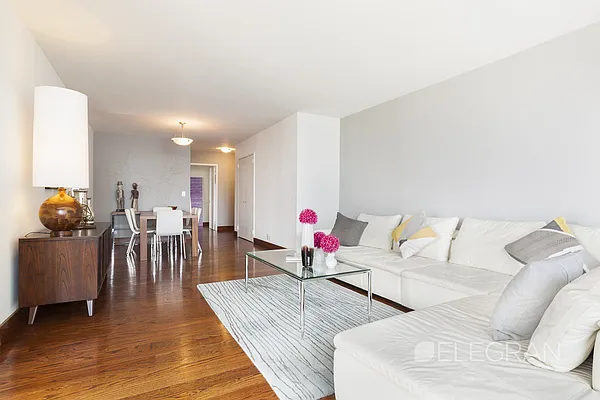 Sold by (Legacy) Elegran | media 2