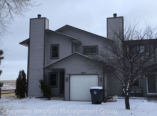 1847 Edgewater Ave, Cheyenne, WY 82009