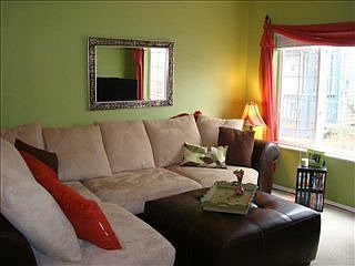 1st image of 1327 Bridgecourt Way