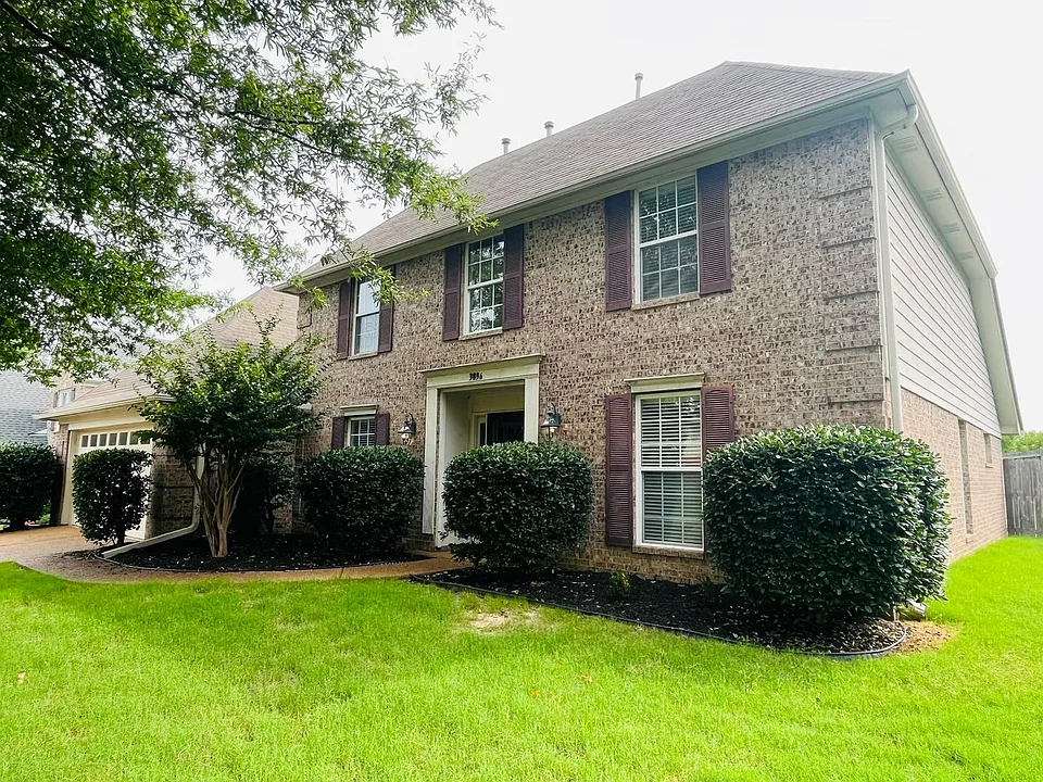 3836 Piper Bay Ln