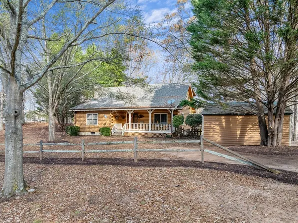 348 Peninsula Dr, Anderson, SC 29626