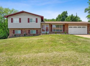 173 Falcetti Dr, Arnold, MO 63010