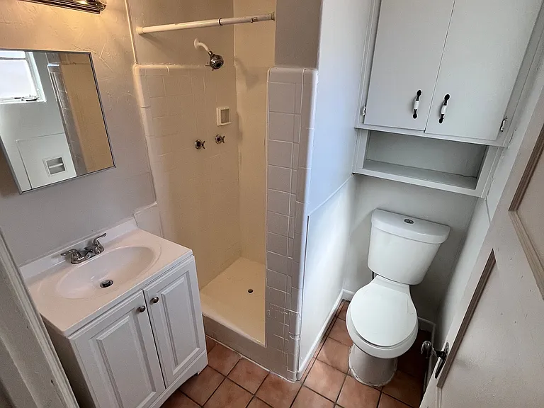 2620 N 14th Ave #5 — Photo 10