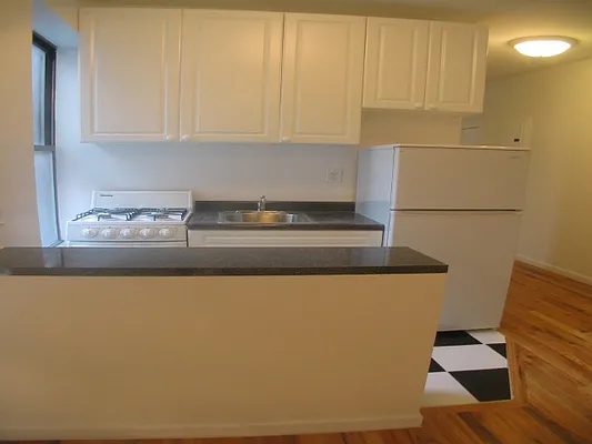 Rented by DSA Realty | media 55