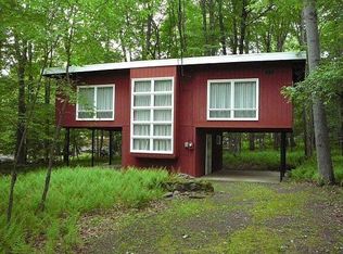 Ash Ln, White Haven, PA 18661