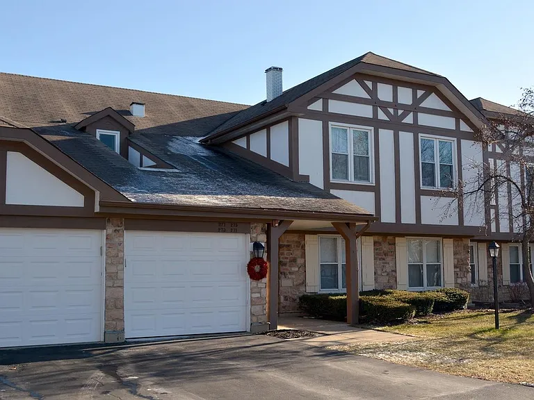 277 Southwick Ct — Photo 1