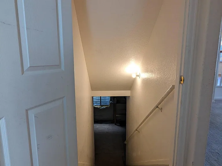 4447 Lyndenwood Point — Photo 30