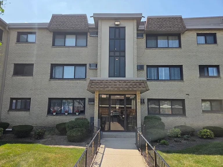 9633 Brandy Ct #10 — Photo 1