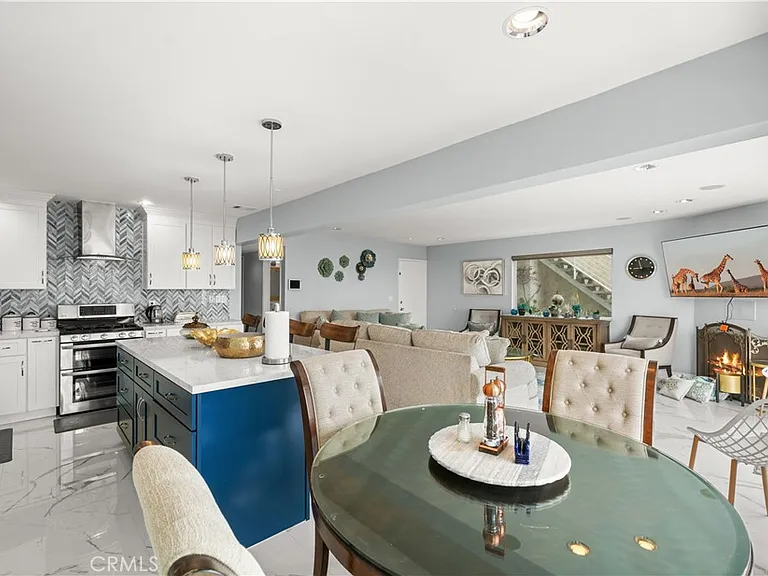 805 Ocean Ave — Photo 17