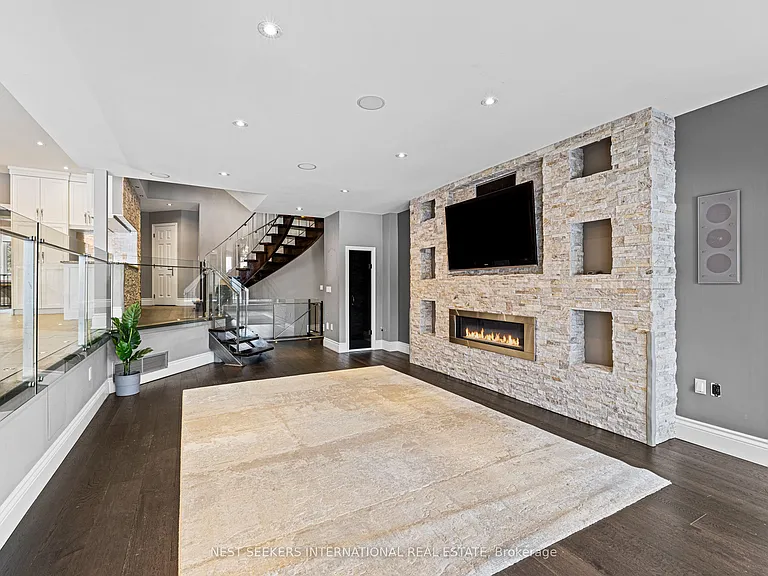 4001 Teston Rd #EAST — Photo 7