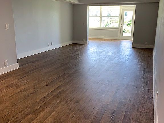 4th image of 1868 Shore Dr S APT 110