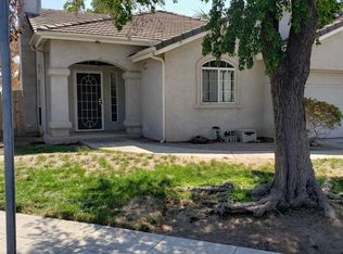 1018 Ramona Ave, Clovis, CA 93612