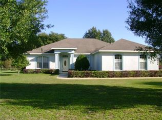 7529 Frontier Dr, Yalaha, FL 34797