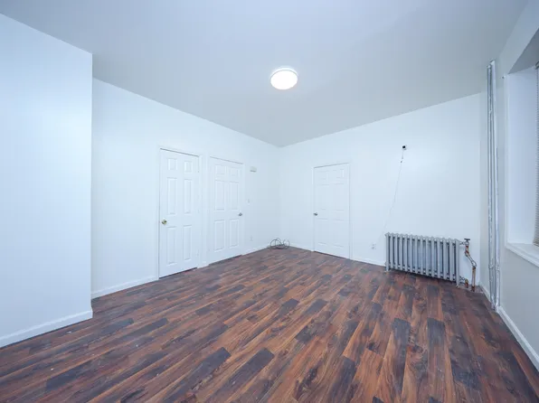 146 Cedar Avenue image 10 of 22